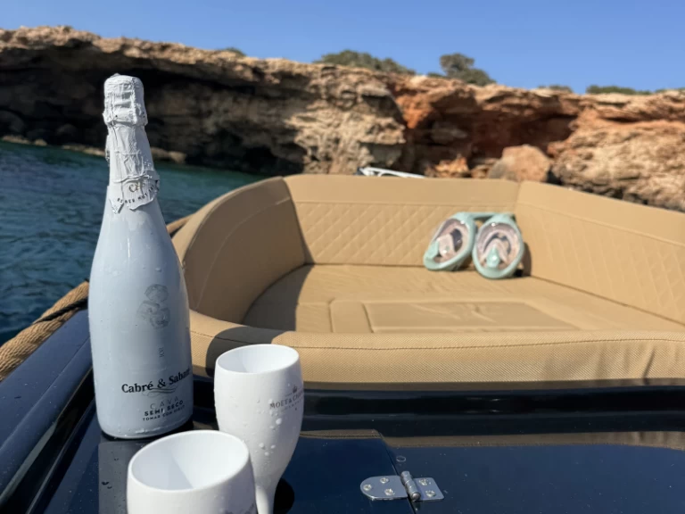 Noleggio barche Sant Antoni de Portmany economico 525