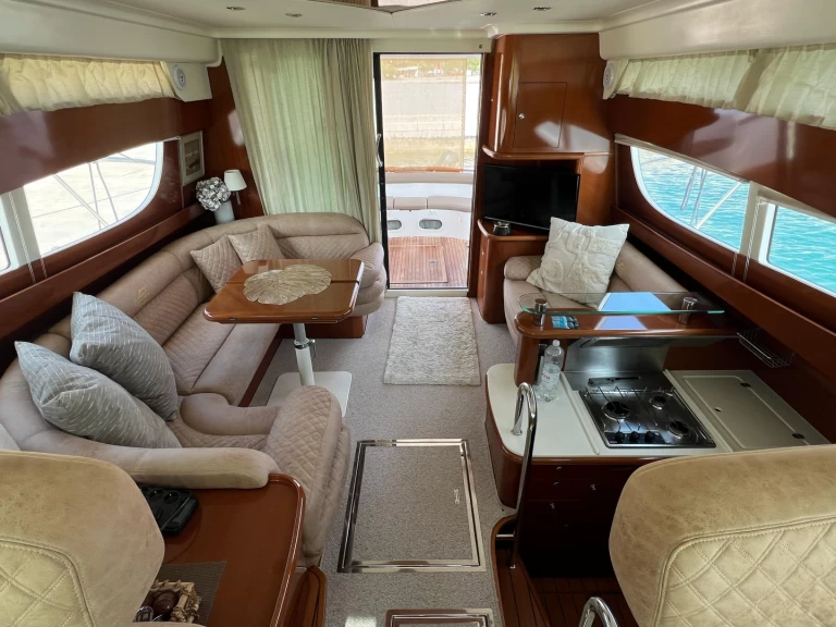 Noleggio a Curzola (Citta) – Jeanneau Prestige 46 su SamBoat