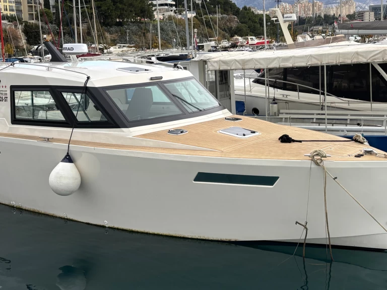 Noleggio Yacht di lusso a Spalato – Aliskaf37  Aliskaf37 