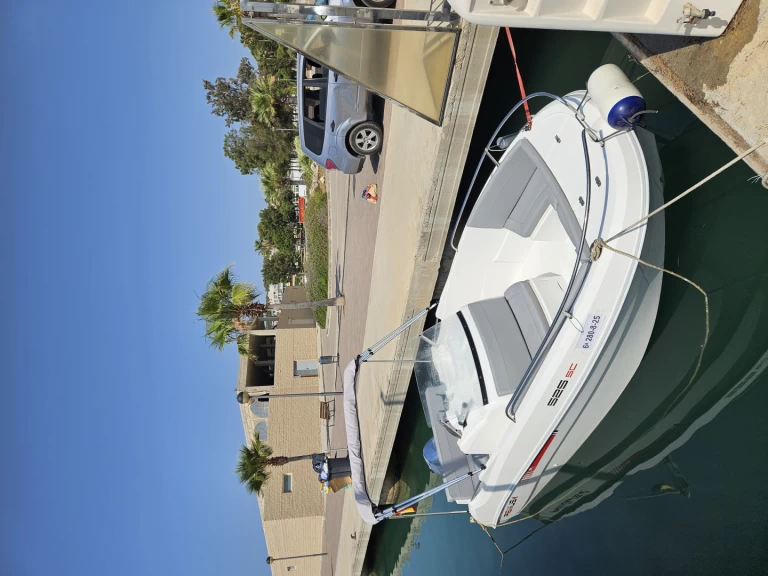 Noleggio a Roda de Barà – Remus 525 SC su SamBoat