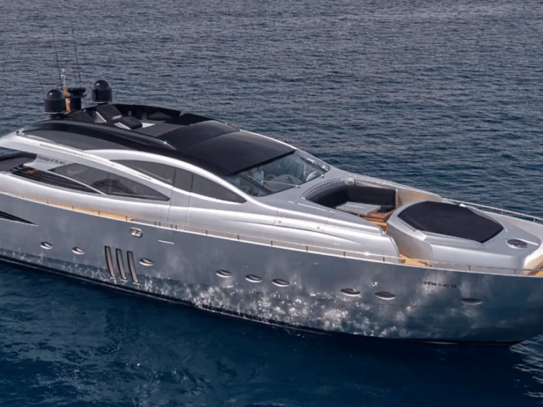 Noleggio a Ibiza Town – Pershing Pershing 90 su SamBoat