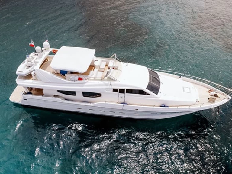 Noleggio Yacht di lusso Posillipo con patente nautica