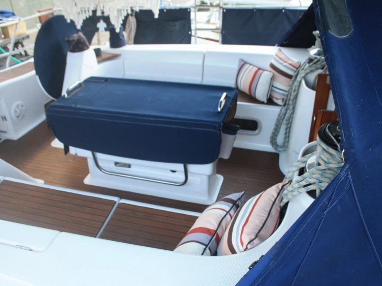 Noleggio Barca a vela Bavaria con patente nautica