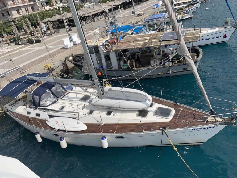 Noleggiare una Jeanneau Sun Odyssey 45.1 a Kalamata