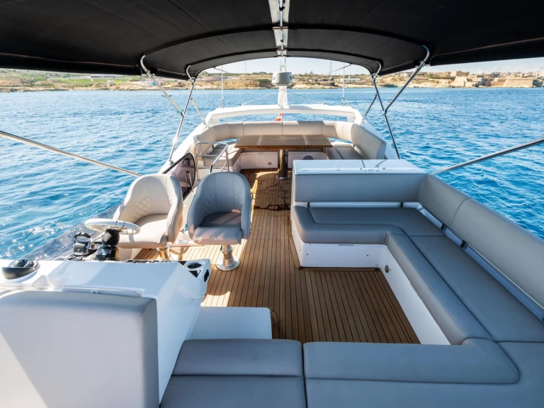 Noleggio Yacht di lusso con o senza skipper Sunseeker a San Julian's