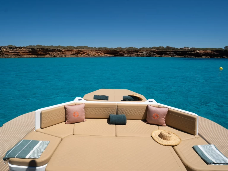 Noleggio a Ibiza Town – HOUSE OF HÜNTTER CATAMARAN POWER su SamBoat