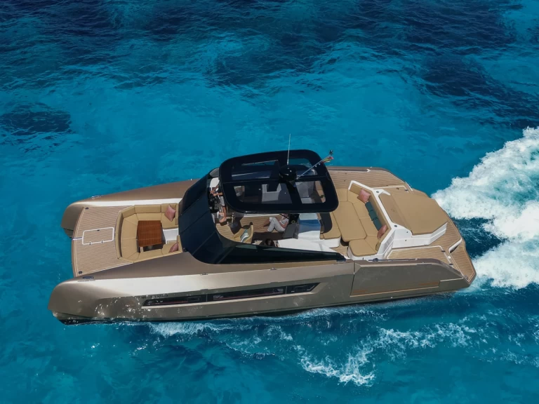 Noleggio barche Ibiza Town economico CATAMARAN POWER