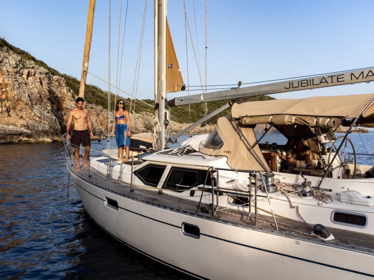Noleggio Barca a vela con o senza skipper Oyster Marine a Porto San Paolo