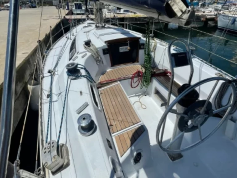 Barca a vela a noleggio a Ibiza Town al miglior prezzo