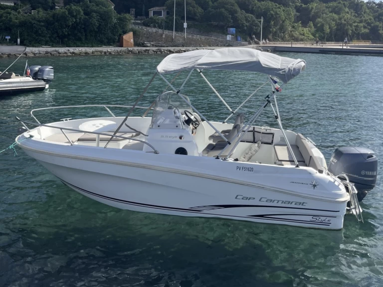 Noleggio barche Jeanneau Cap Camarat 5.5 CC Serie 2 a Palavas-les-Flots su Samboat