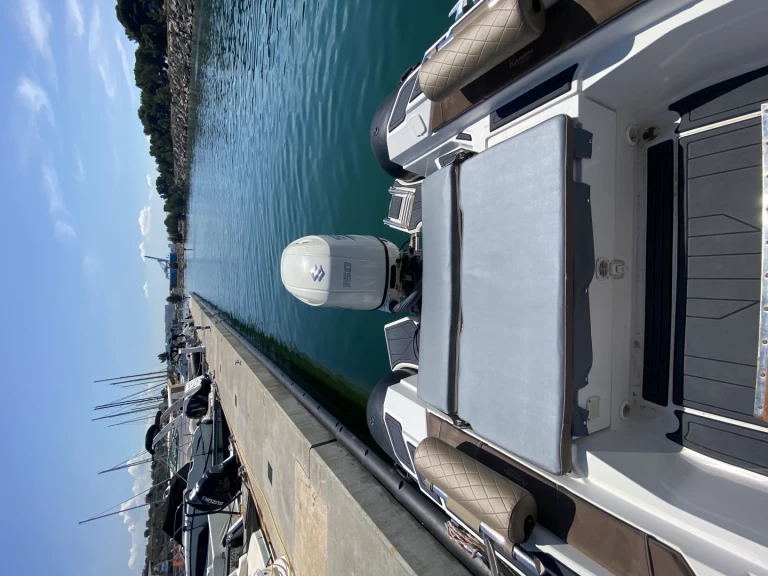 Noleggio Gommone Ranieri con patente nautica