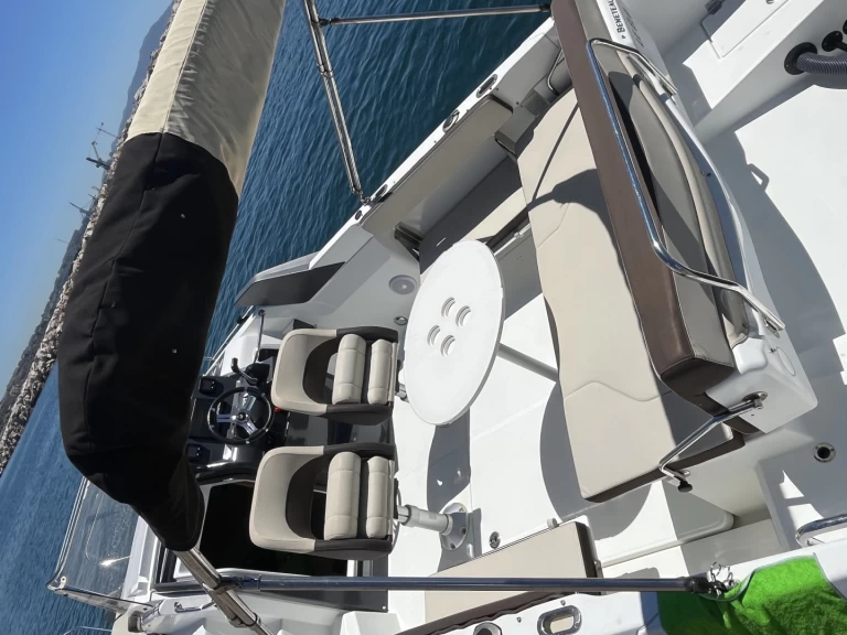 Noleggio Barca a motore con o senza skipper Bénéteau a Marsiglia