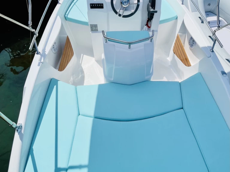 Noleggio barche Romar Bermuda 570 a Ischia su Samboat