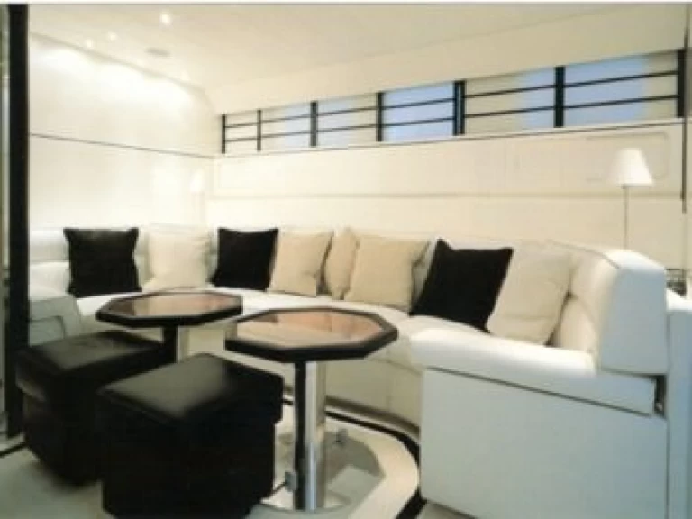 Leopard DARE TO DREAM da affittare a  Nassau