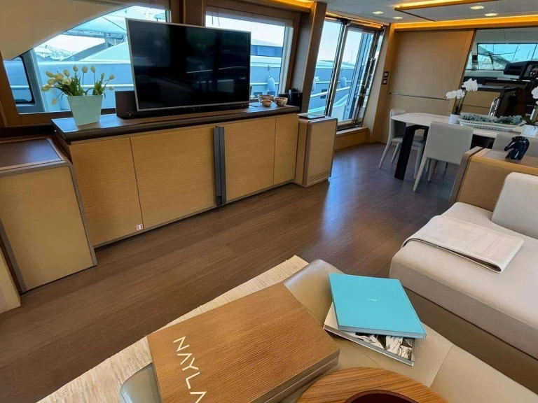 Noleggio Yacht di lusso a Grecia – MonteCarloYachts NAYLA