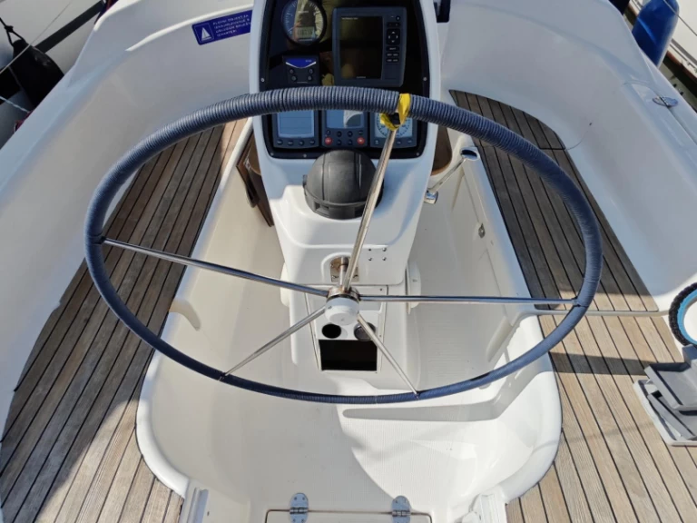 Noleggio Barca a vela con o senza skipper Bavaria a Punat