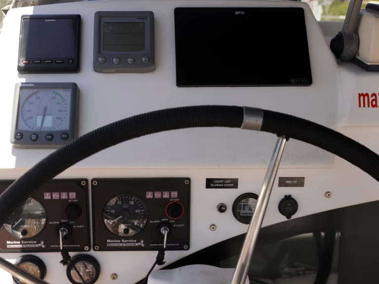 Noleggio Catamarano con o senza skipper Lagoon a Punat