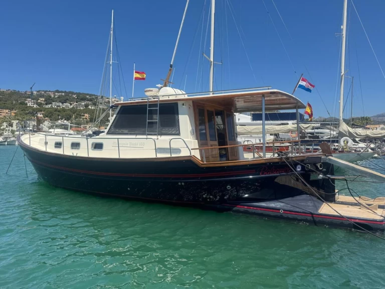 Noleggio Barca a motore Menorquin-Yachts con patente nautica