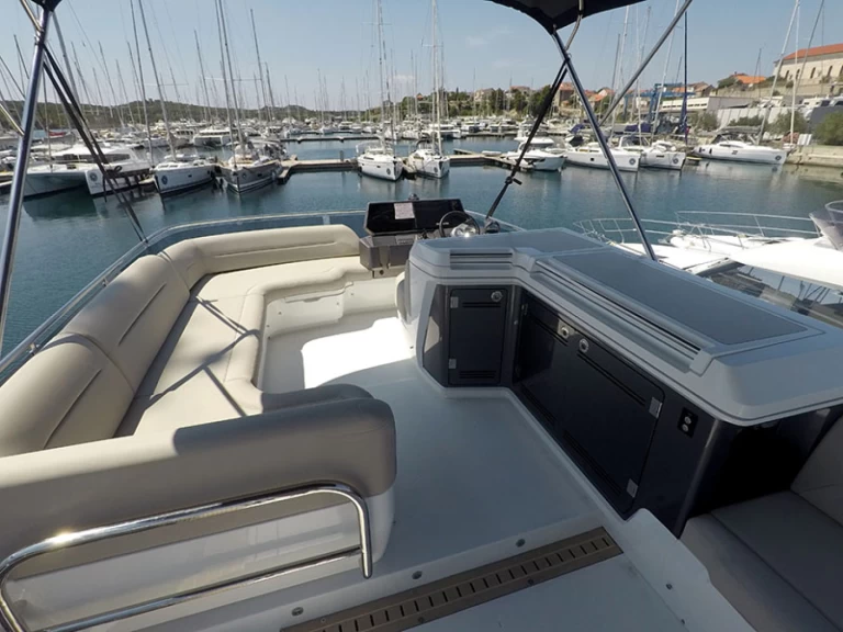 Noleggio a Sebenico – Galeon Galeon 480 Fly su SamBoat