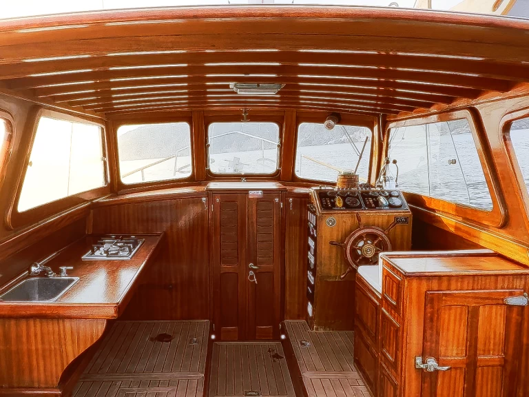 Noleggio Barca a motore con o senza skipper G.i.a.m Rapallo a Bocca di Magra