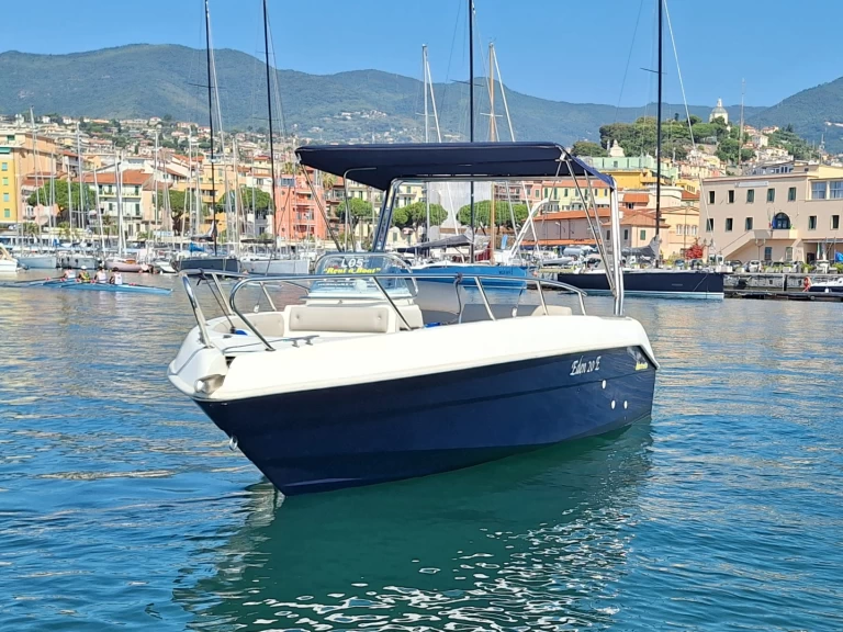 Noleggiare una Marinello Eden 20 a Sanremo