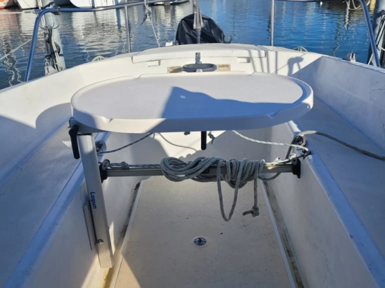 Noleggiare una Aubin Tequila a Auvernier