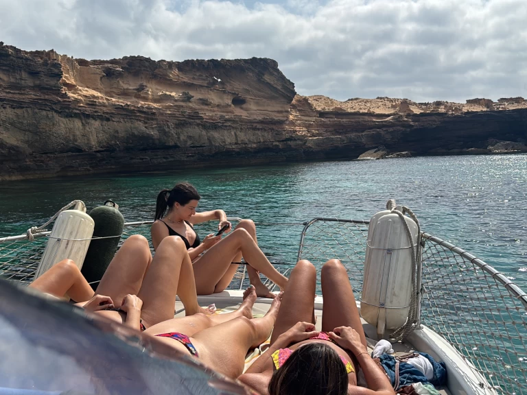 Noleggio barche Marina Formentera economico Cap Camarat 9.0 WA