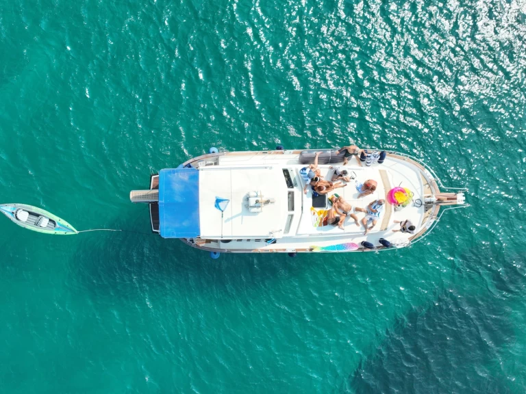 Noleggio a Marzamemi – Menorquin-Yachts Menorquin 120 su SamBoat