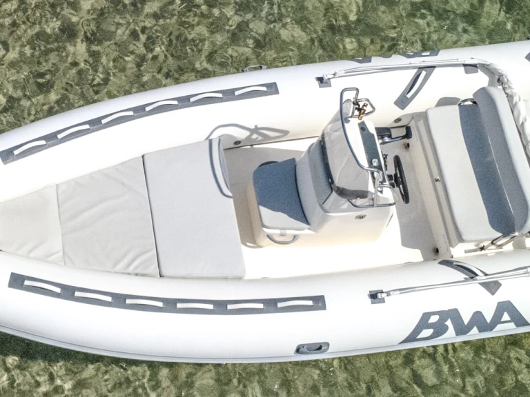 Noleggio Gommone con o senza skipper Bwa a Cannigione