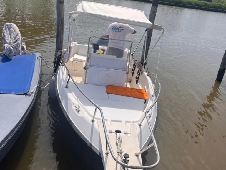 Elan Elan 17 CC da affittare a  Chioggia