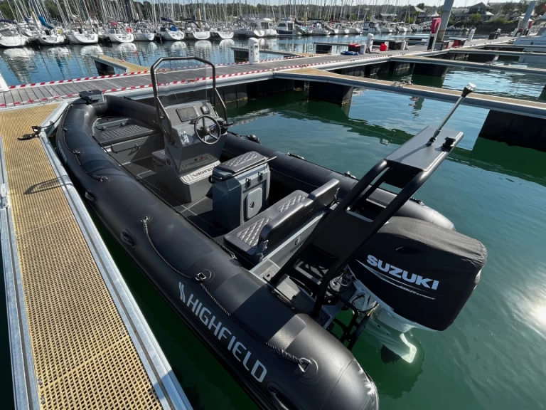 Noleggio Gommone Highfield con patente nautica