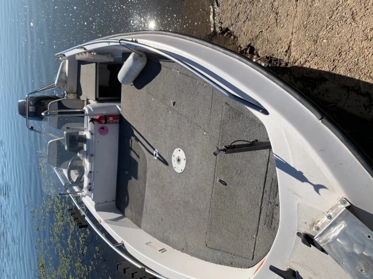 Noleggio Barca a motore Ryds con patente nautica
