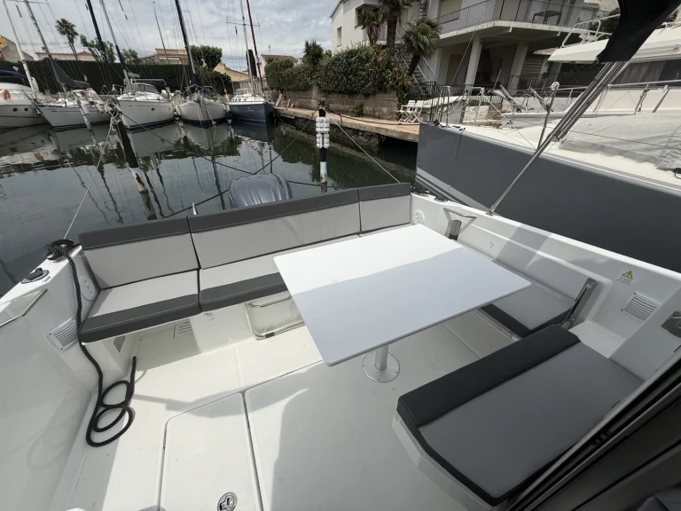 Noleggio barche Empuriabrava economico Merry Fisher 795 Series2