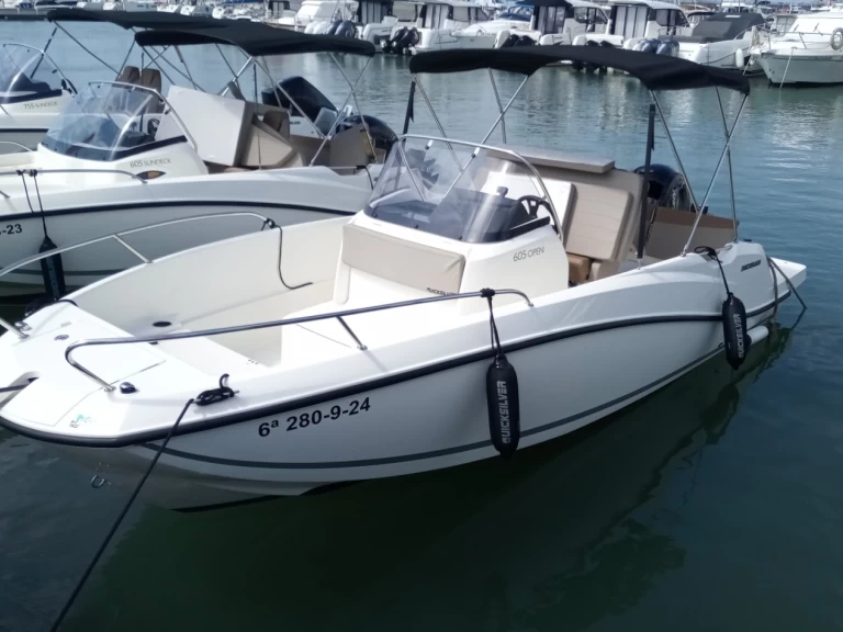 Noleggio barche Quicksilver Activ 605 Open a Cambrils su Samboat