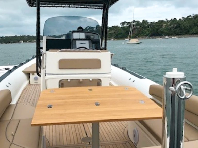 Noleggio barche Cap Ferret economico BWA 33