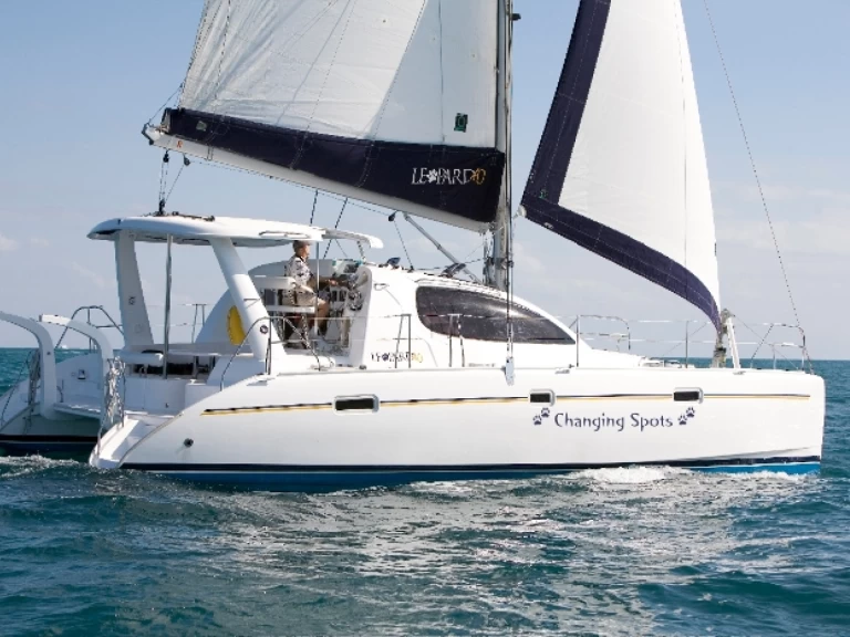 Noleggiare una Leopard Catamarans / Robertson & Caine Leopard 40 a Fethiye