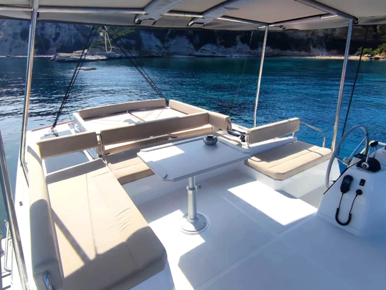 Noleggio Catamarano con o senza skipper Bali Catamarans a Lávrio