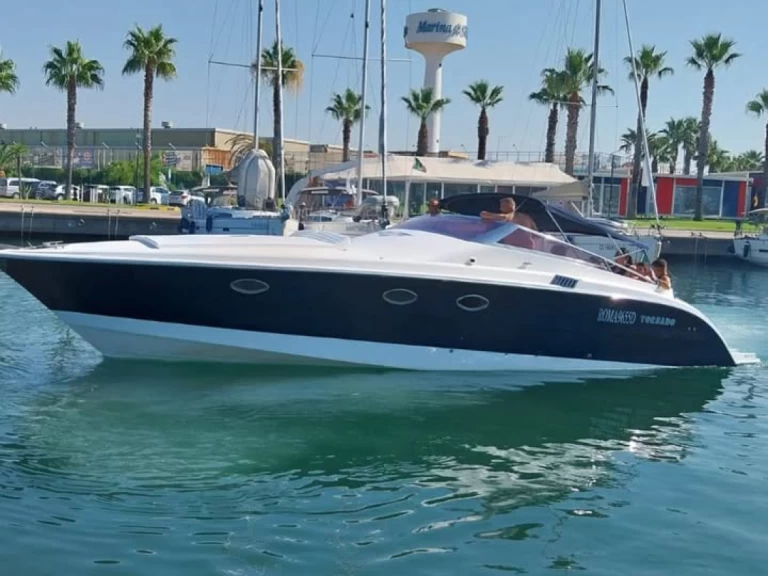 Noleggio a Castellammare di Stabia – Tornado Tornado 38 Flush Deck su SamBoat