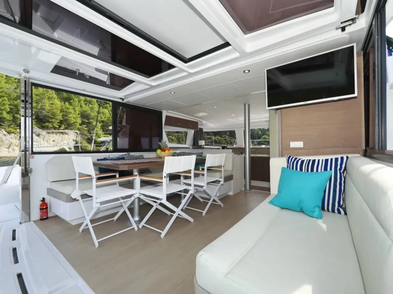 Noleggio Catamarano a Marina de Lagos – Bali Catamarans Bali 4.3