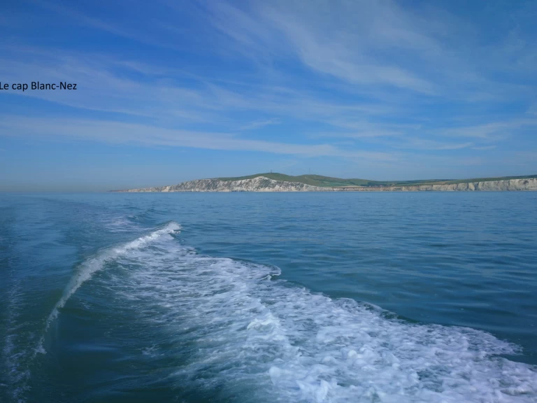 Jeanneau Esteou 730 da affittare a  Boulogne-Sur-Mer