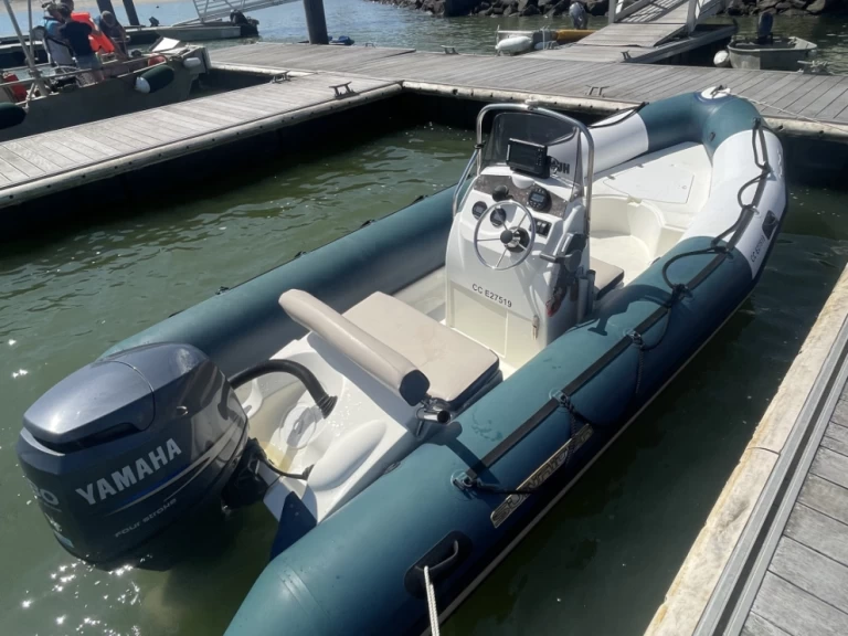 Bombard Sunrider 550 Bleu da affittare a  La Plaine-sur-Mer