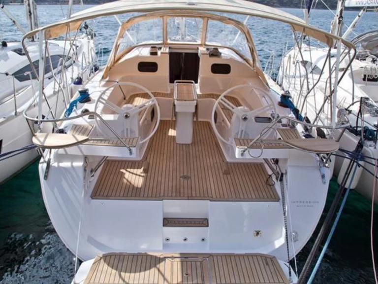 Noleggio barche Bénéteau Oceanis 45 a Antibes su Samboat