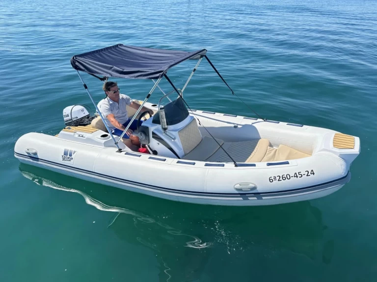 Noleggiare una Tiger Marine 480 a Can Picafort