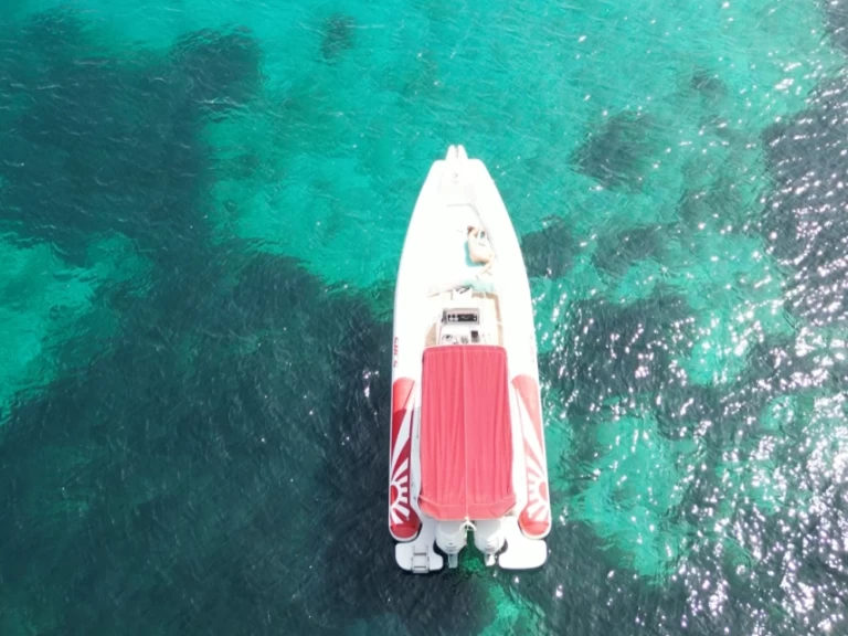 Gommone a noleggio a Porto Cervo al miglior prezzo