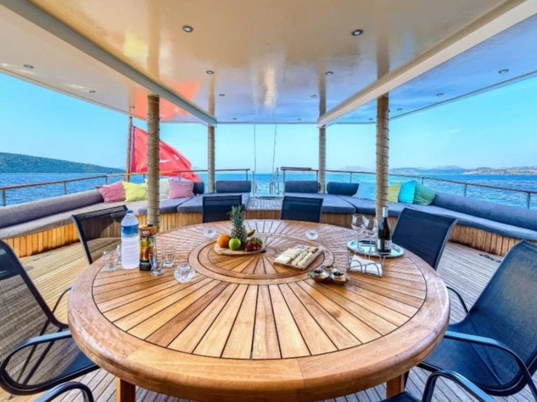 Noleggio a Bodrum – Custom Made D120 su SamBoat