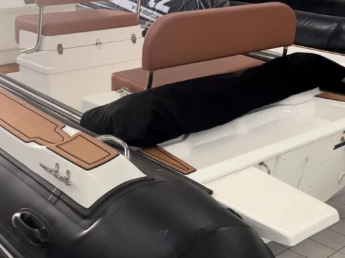 Gommone a noleggio a La Rochelle al miglior prezzo