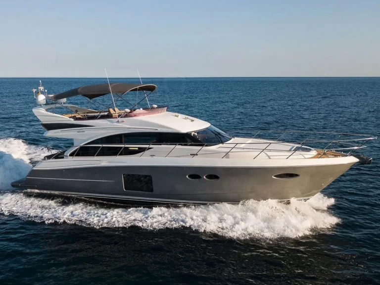 Princess Princess 52 Fly da affittare a  Arenzano