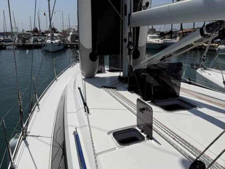 Noleggio Barca a vela Bavaria con patente nautica