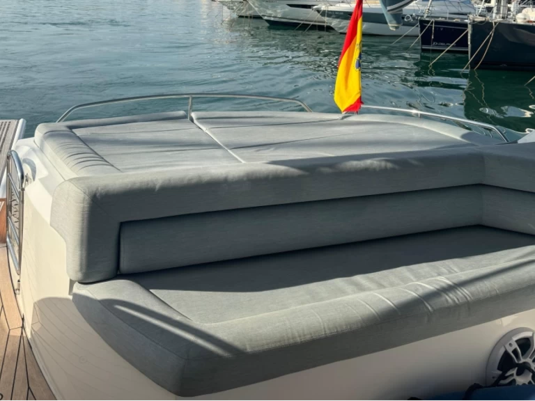 Noleggio barche Sunseeker Portofino 53 a Spagna su Samboat