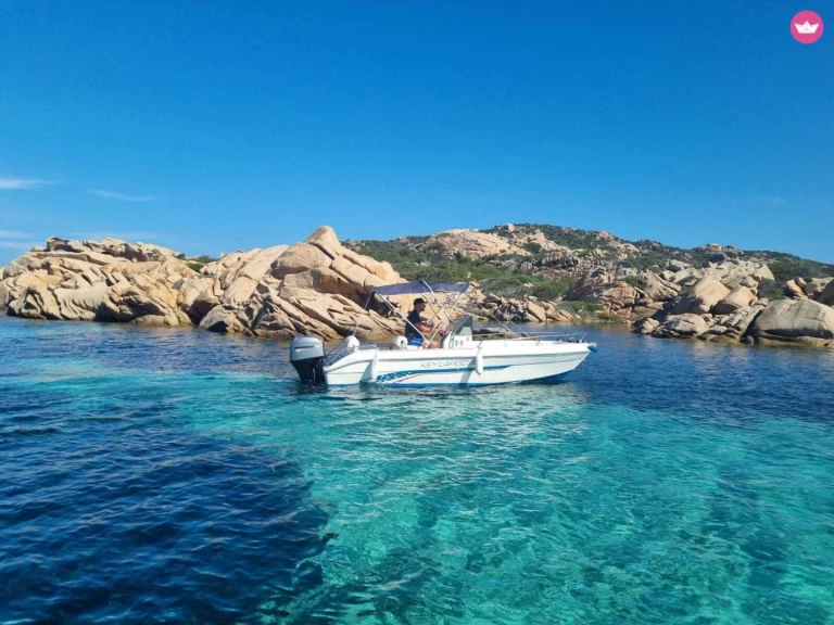 Noleggio Barca a motore con o senza skipper Sessa Marine a Palau